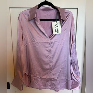 Daily Drills Silky Button Up - xs/s